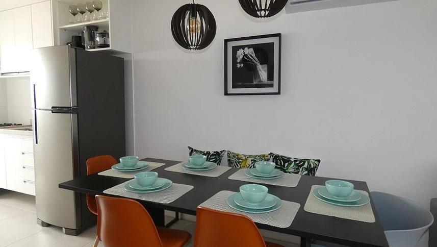 Apto Guarajuba Praia Condominio Porto Smeralda-100 Metros Da Praia Ngoại thất bức ảnh